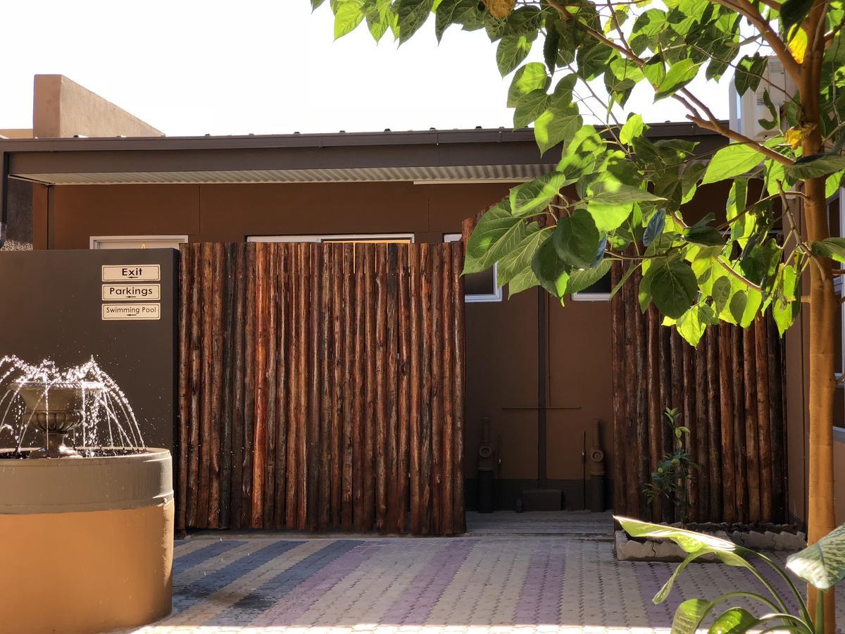 City Lodge Etosha Omuthiya Exterior foto